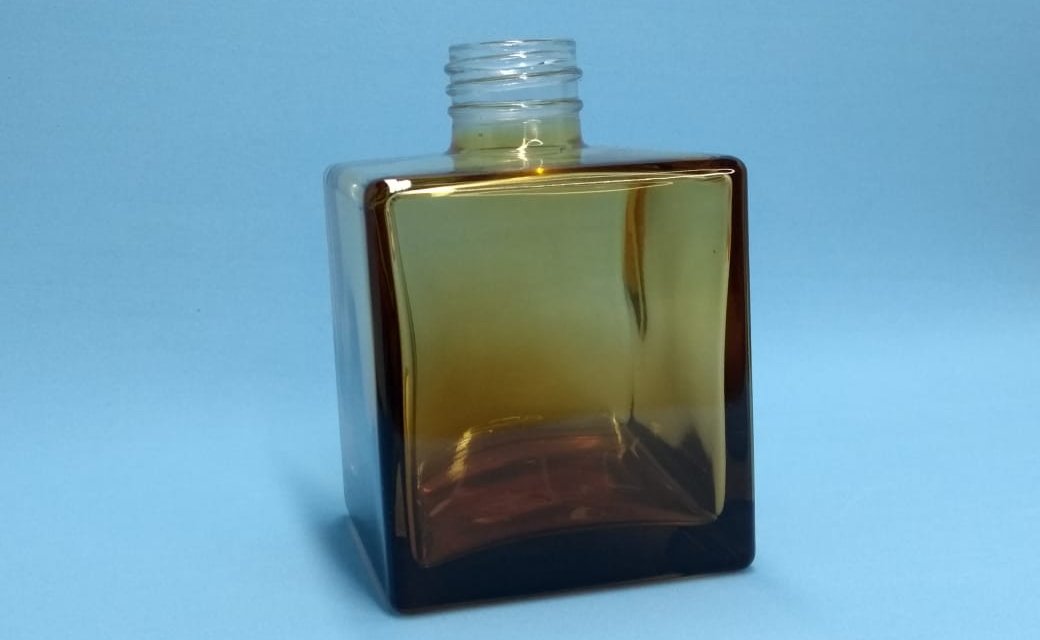 VIDRO CUBO ÂMBAR 250ML